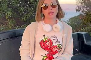 Started with a free SFW pornlog, ended up with kinky public orgasm from this sexy blonde milf.