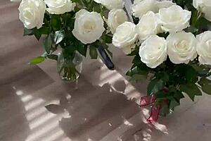 Started with a free SFW pornlog, ended up with kinky public orgasm from this sexy blonde milf.