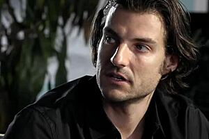 cheating husband bangs the flight attendant hard, craving her deepthroat skills