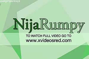 MILF voorover gebogen en hard geneukt in rauwe doggystyle actie