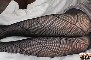 Redhead penny pax teases masturbation for your cum