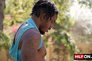 London River sucks BBC like a pro outdoors with Kris K