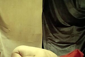 What are you doing in self-bondage session with thumbtacks magic wand?