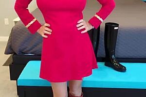 boldly going in boots, petite redhead milf teases in dress! 😍