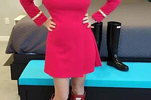 boldly going in boots, petite redhead milf teases in dress! 😍