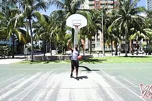 yo, check curvy nina kayy dropping her shorts for sexy fun!