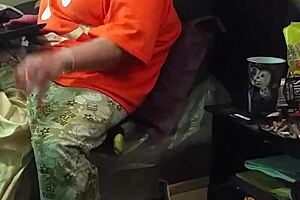 My Stepmom Pretends Not To Look At The Monster Cock