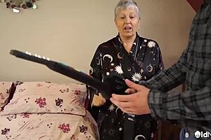 Granny savana fucked hard by stick