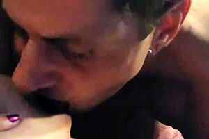 Driftwood And Barefoot Kontessa Perform Muff Diving On Shaved Pussy