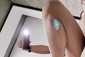 es por nuestro bien por la moto y el teléfono