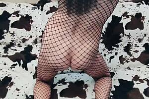 Is this amateur erotic porno with milf wife in POV ass fucking?