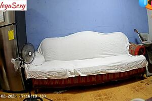 Big Ass Model In Sexy Outfit Before Sex!