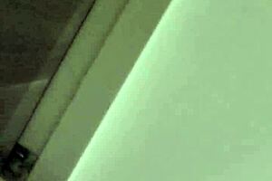 es por nuestro bien por la moto y el teléfono