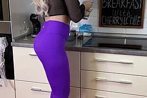 Breakfast With Cherrylcolle Involves Food Fetish Play With Nylon And Heels