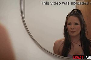 ambitious actress fucks guy at audition with deepthroat