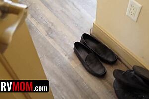 i bang hot stepmom and stepsis sovereign syre kennedy kressler with young stud pov