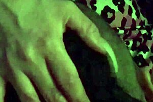 i lick fuschia leopard's pussy close up