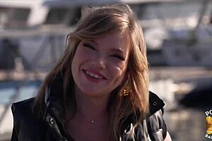 luth belle coquine enjoys two big cocks in group