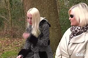 Big Tit MILF Gets Pussy Licked!