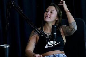 flor de damiana in group sex