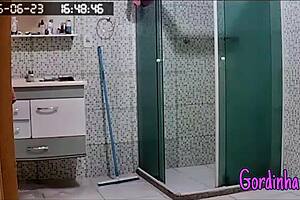 Hidden camera catches stepmom with big tits tidying up