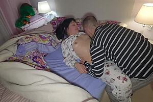 Homemade sex with hot wife getting fucked and cumshot in mouth amateur milf with big pussy