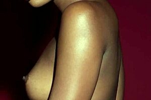 Does Petite Ebony Alicia Enjoy Hot Posing?