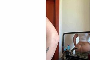 A story of worshiping and licking a young foot boy