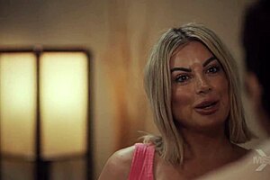 Addyson James says 'fuck me like your mommy' to Ricky in Spanish music video