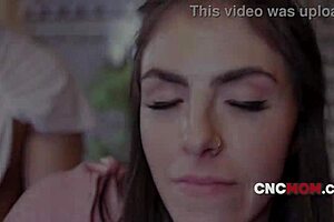 Aphrodite Submits To Freeuse Group Threesome In Greek Parody