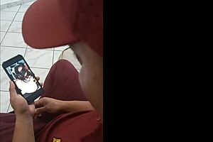 Mi Amada Novia Se Fue De Vacaciones A La Casa De Su Tio Y Me Envia Videos Extraños Historia Netorare