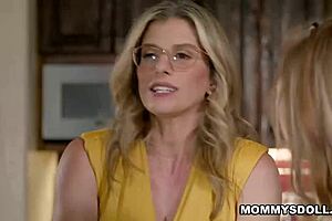 stepmom cory chase punishes stepdaughter myra with hot lesbian sex 😍