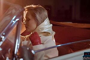 Big Round Ass MILF Polina Stripteases In Convertible