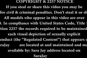 Mature Sara Jay Gets Licked by Redhead Lauren Phillips