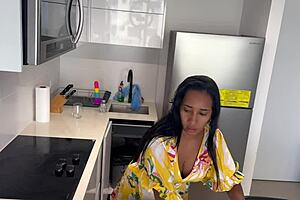 Busty Stepmom Leyne Rodriguez Shares Bed With Stepson For Intense Sex