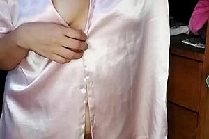 video leak shows argentinian teacher in intimate outdoor moment with sexy lingerie.