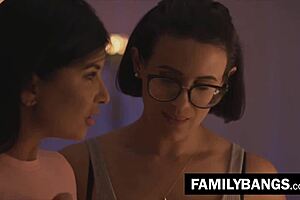 Gorgeous milf shows lesbian temple