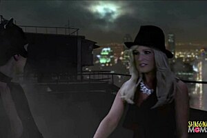 sluts in cosplays arrive at party