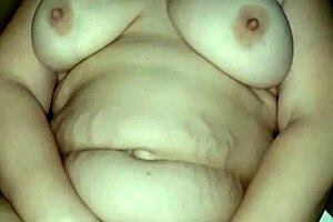 Milf In Group Gets Finger Banged To Orgasm On Ass