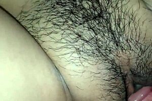 i'm dating ashira, a mature porn girl, and we have sex with handjob and cum