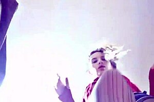 hot teen elza kom chokes on tight pussy with braces and toys