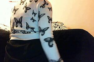 Nicoletta's Solo Mouth Soap Fetish Exploration in Private Room