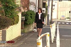 milf office lady ends her porn special with creampie