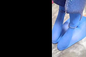 Sexy laura waits in heels for her moment