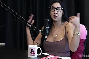 Renatinha Melo Stars in Glamour Interview with Tifany Rocha and Didy Reis