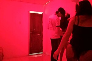 Watch the sensual dance at the party