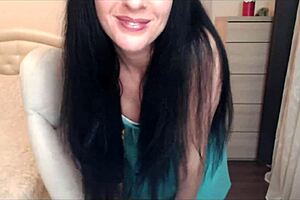 Sexy Brunette Helga Muah Seductive Chair Tease