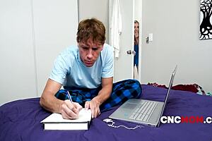 come on, let this milf freeuse you in a trance