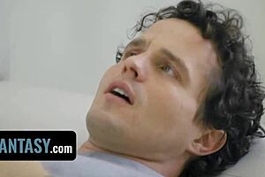 In a wild hospital fantasy, busty doctor Lily Lane and patient Blake Blossom get freeused.