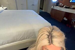 Water park quickie with kitana montana's monster cock fucking